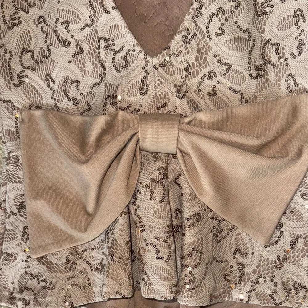 Windsor Nude Asymmetrical Tie Front Peplum Blouse - Picture 4 of 4